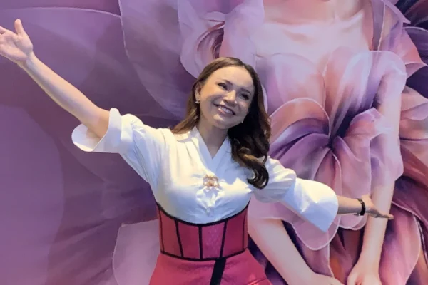 Rossa Siap Gelar Konser "Here I Am" 2025, Perayaan 30 Tahun Karier Sang Diva